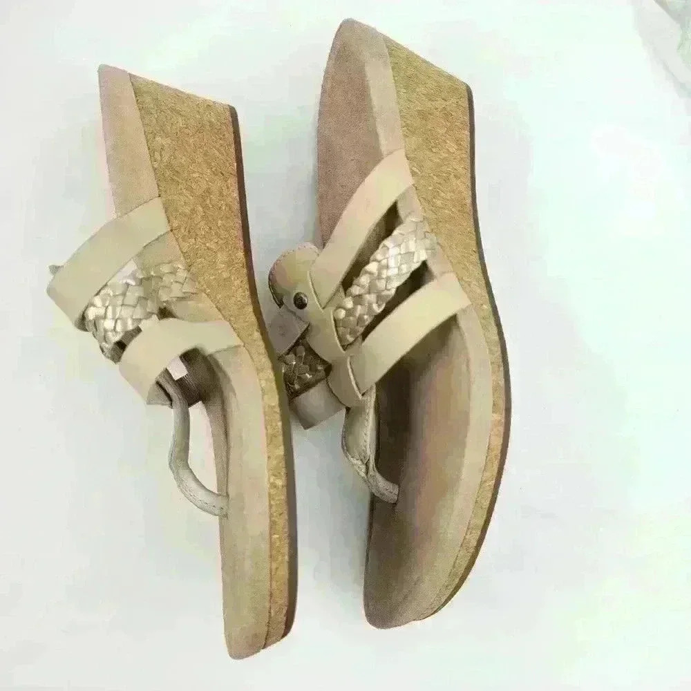 UGG Maddie Wedge Black Sandals 8.5 - Picture 7 of 14